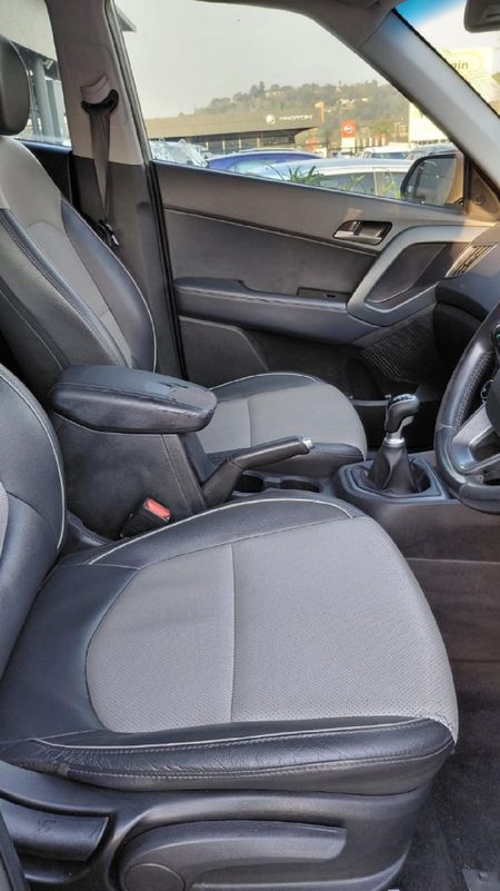 2017-Hyundai-Creta-16-Executive_17