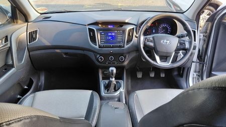 2017-Hyundai-Creta-16-Executive_18