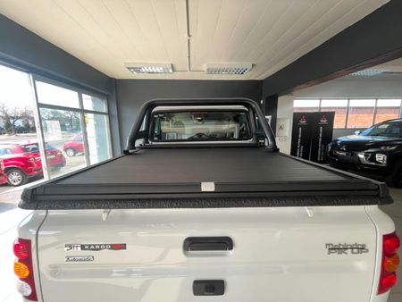 2025-Mahindra-Pik-Up-22-mHawk-S11-Dew-4x4-Auto-Double-Cab_21