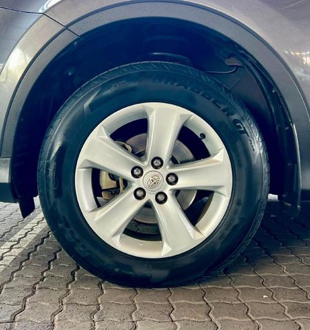 2013-Toyota-RAV4-25-VX-Auto_12