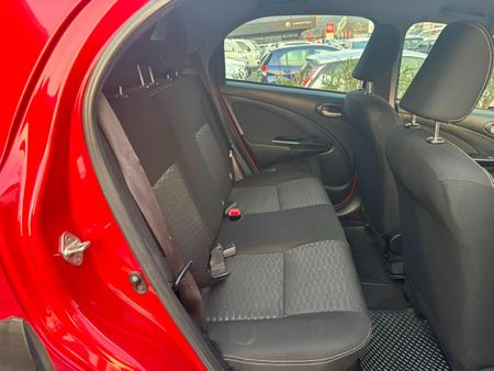 2018-Toyota-Etios-Cross-15-XS-5-dr_10
