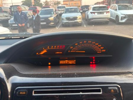 2018-Toyota-Etios-Cross-15-XS-5-dr_19