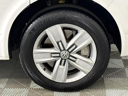 2016-Volkswagen-Caravelle-T6-20-BiTDI-Comfortline-Auto_5