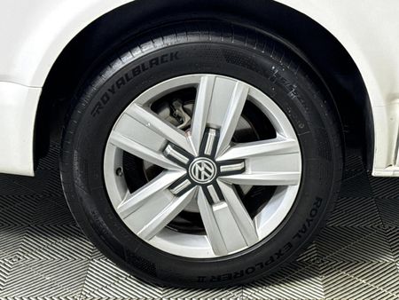 2016-Volkswagen-Caravelle-T6-20-BiTDI-Comfortline-Auto_7
