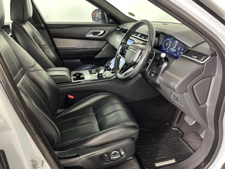 2021-Land-Rover-Range-Rover-Velar-20D-HSE-R-Dynamic-D200_9
