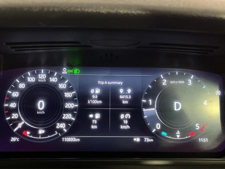 2021-Land-Rover-Range-Rover-Velar-20D-HSE-R-Dynamic-D200_2