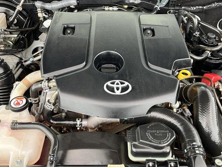 2023-Toyota-Hilux-24-GD-6-Raised-Body-Raider-Extended-Cab_9