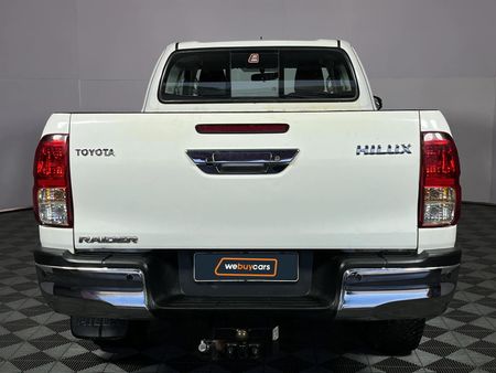 2023-Toyota-Hilux-24-GD-6-Raised-Body-Raider-Extended-Cab_13