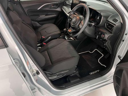 2026-Suzuki-Swift-12-GLX-Auto_6