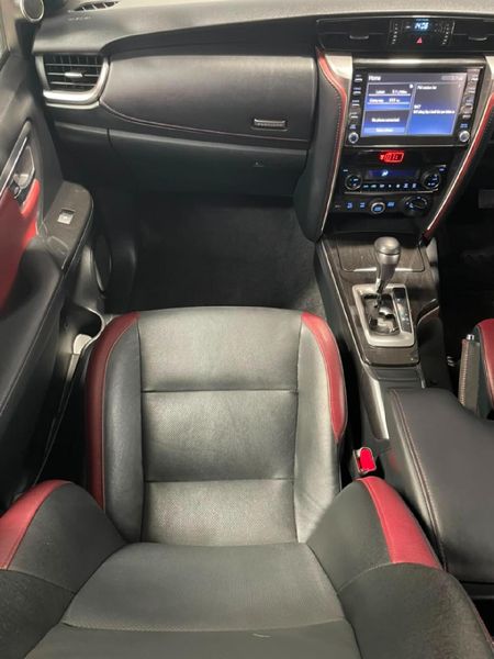 2024-Toyota-Fortuner-28-GD-6-4x4-Auto-mHev_19