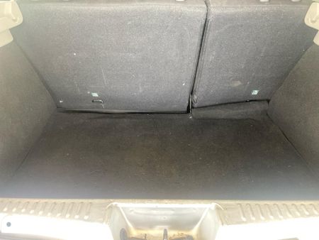 2016-Renault-Sandero-900T-Stepway_25