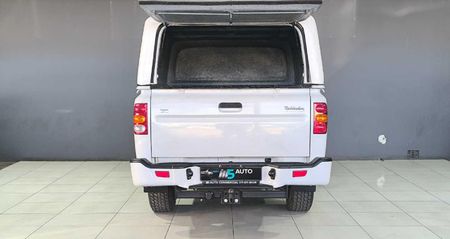 2025-Mahindra-Pik-Up-22-mHawk-S4-Single-Cab_6