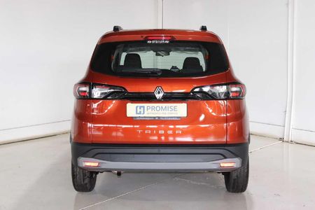 2026-Renault-Triber-10-Techno_4