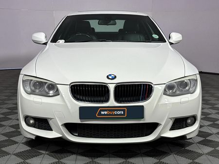 2013-BMW-3-Series-320i-Coupe-Auto_13
