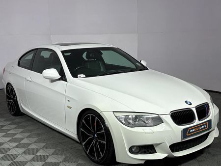 2013-BMW-3-Series-320i-Coupe-Auto_14