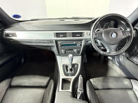 2013-BMW-3-Series-320i-Coupe-Auto_1