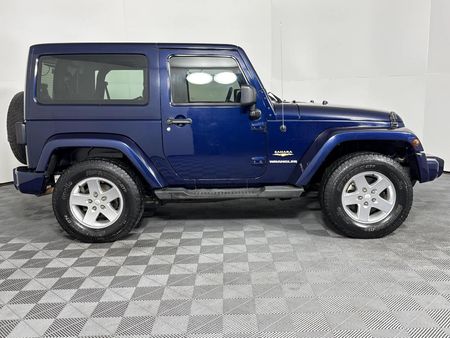 2014-Jeep-Wrangler-36-V6-Sahara-2-dr-Auto_14