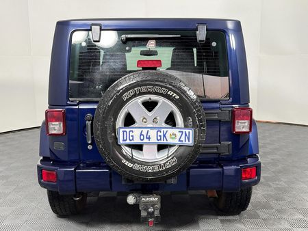 2014-Jeep-Wrangler-36-V6-Sahara-2-dr-Auto_15