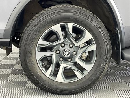 2023-Toyota-Fortuner-28-GD-6-4x4-Auto_4