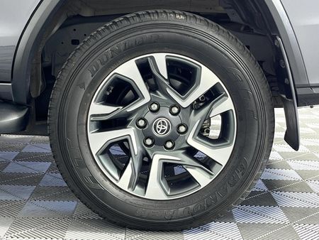 2023-Toyota-Fortuner-28-GD-6-4x4-Auto_6