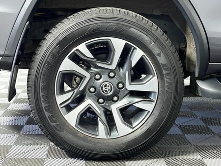 2023-Toyota-Fortuner-28-GD-6-4x4-Auto_7
