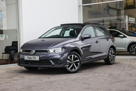 2026-Volkswagen-Polo-10-TSI-Life_0