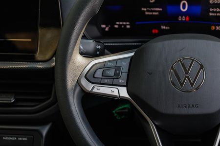 2026-Volkswagen-T-Cross-10-TSI_19