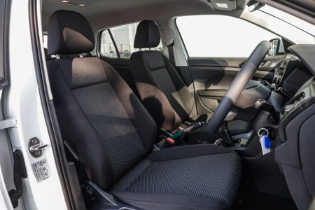 2026-Volkswagen-T-Cross-10-TSI_23