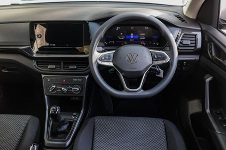 2026-Volkswagen-T-Cross-10-TSI_26