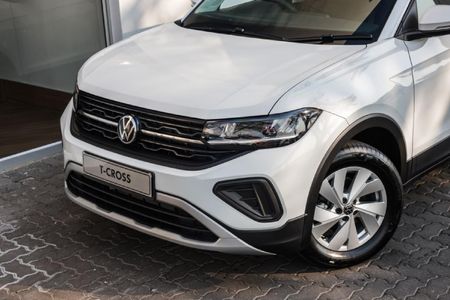 2026-Volkswagen-T-Cross-10-TSI_3