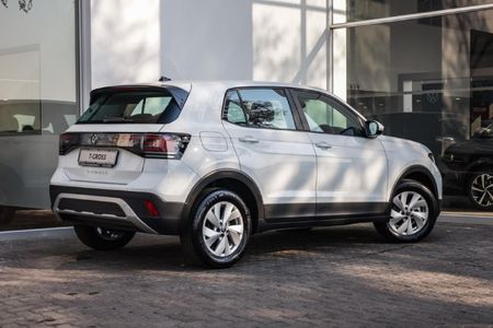 2026-Volkswagen-T-Cross-10-TSI_5