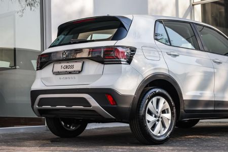 2026-Volkswagen-T-Cross-10-TSI_7