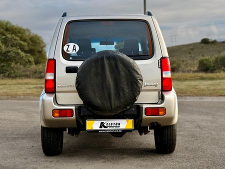 2018-Suzuki-Jimny-13_5