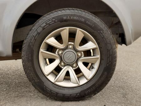 2018-Suzuki-Jimny-13_8