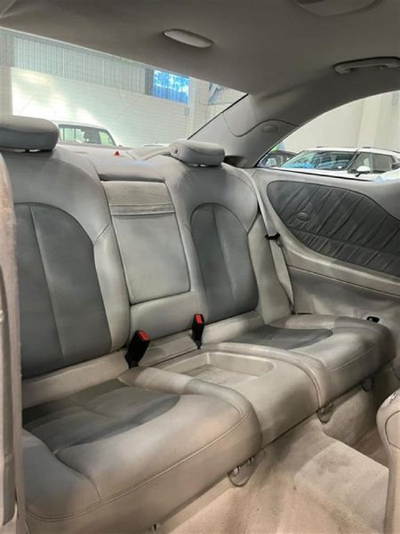 2003-Mercedes-Benz-CLK-320-Coupe-Auto_11