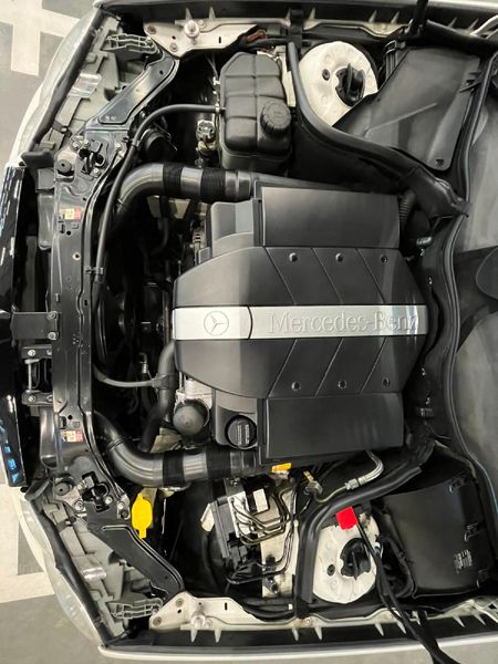 2003-Mercedes-Benz-CLK-320-Coupe-Auto_12