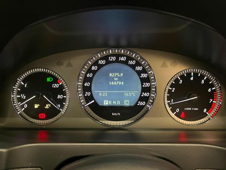 2009-Mercedes-Benz-C-Class-C-200K-Avantgarde-Auto_10