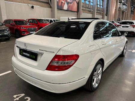 2009-Mercedes-Benz-C-Class-C-200K-Avantgarde-Auto_2