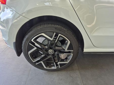 2025-Volkswagen-Polo-Vivo-14-Life_16