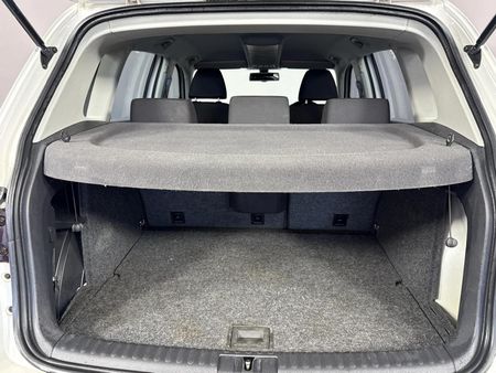 2010-Volkswagen-Tiguan-14-TSI-Track-Field-4Motion_14
