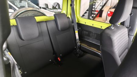 2023-Suzuki-Jimny-15-GLX_14