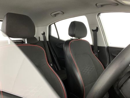2024-Hyundai-Grand-i10-10-Motion_14