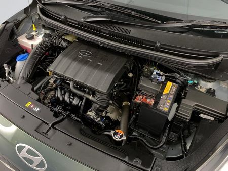 2024-Hyundai-Grand-i10-10-Motion_7