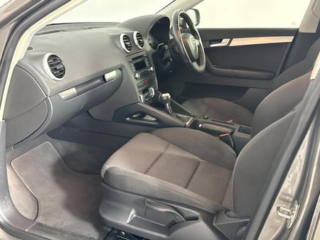 2012-Audi-A3-Sportback-18-TFSI-Ambition-Auto_8
