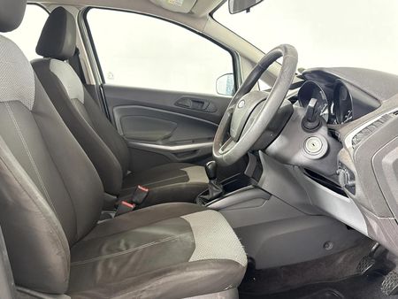 2016-Ford-EcoSport-15-TiVCT-Ambiente_9