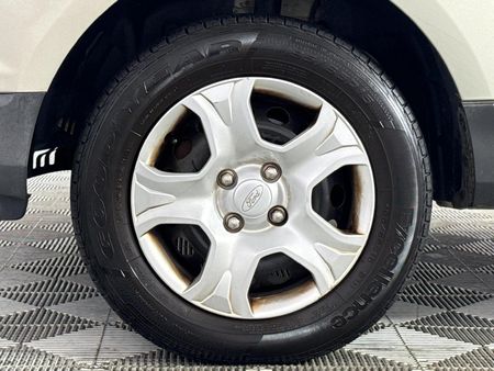 2016-Ford-EcoSport-15-TiVCT-Ambiente_4