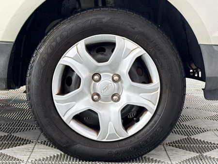 2016-Ford-EcoSport-15-TiVCT-Ambiente_5