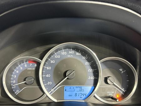 2022-Toyota-Corolla-Quest-18-Prestige_2