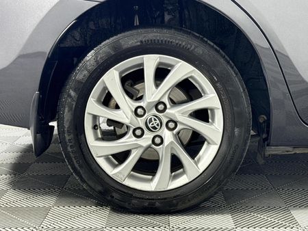 2022-Toyota-Corolla-Quest-18-Prestige_7