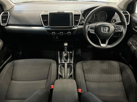 2024-Honda-Ballade-15-Comfort-Auto_8